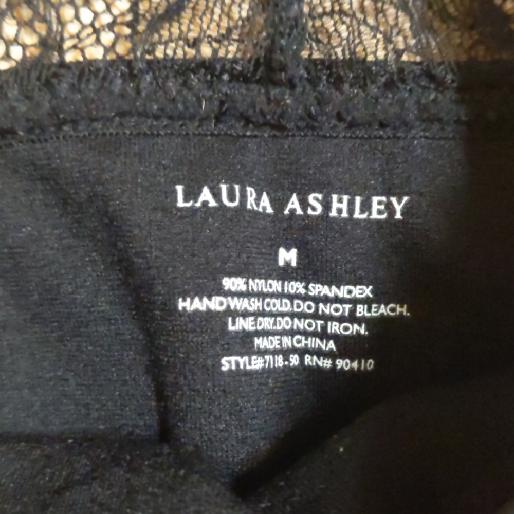 Size medium bundle - Picture 4 of 5